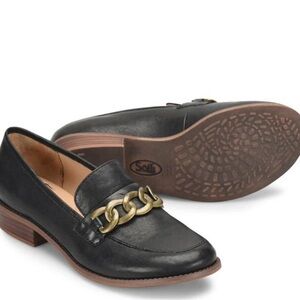 Sofft Nevara Black and Gold Chain Loafers